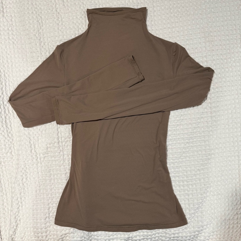 Skims Fits Everybody Turtleneck Top